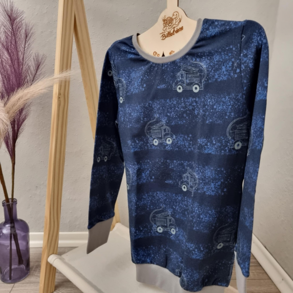 Detail Gr. 134 Feuerwehr Sweater blau_grau