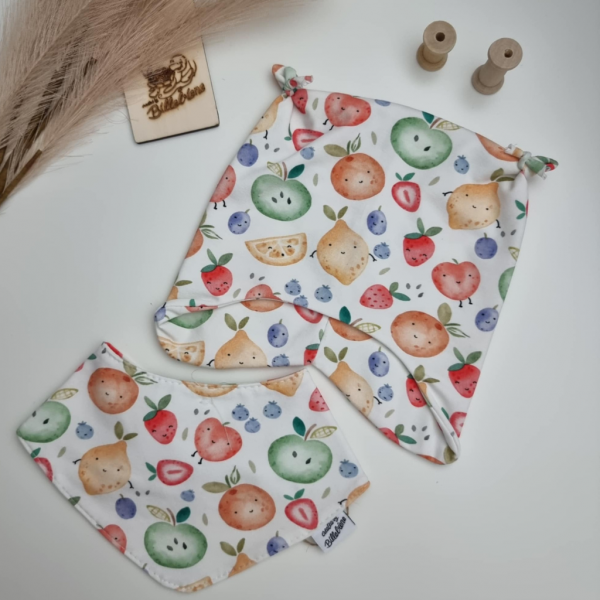 Beispiel Obst Set Halstuch und Öhrchenmütze