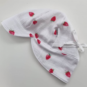 Mitwachsender Musselin Sonnenhut mit Erdbeeren, Hauptstoff & Bindeband 100% Baumwolle